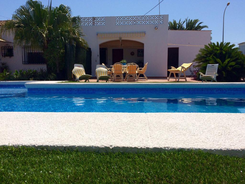Chalet La Marina Дения Екстериор снимка